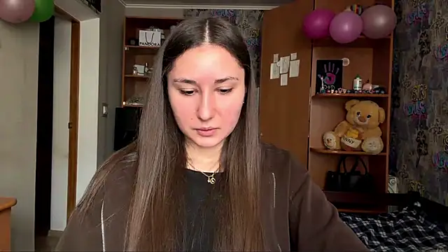 Snapshot of poly_princess chatting on 03.06.26 poly princess online show from 03.06.26