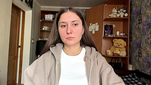 Snapshot of poly_princess chatting on 03.30.26 poly princess online show from 03.30.26