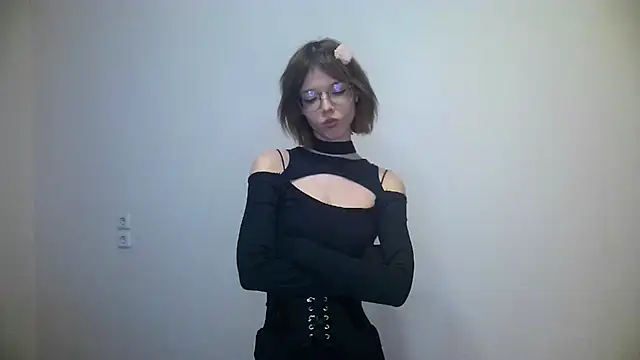 Snapshot of Kate_Mooss chatting on 02.24.26 Kate Mooss online show from 02.24.26