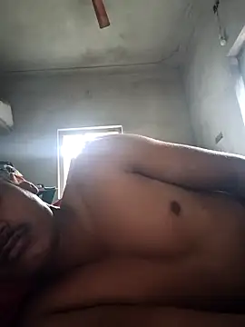 Snapshot of mmnnnnnhh chatting on 03.25.26 mmnnnnnhh online show from 03.25.26