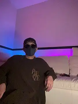 Yumemiru-k online show from 03.05.26