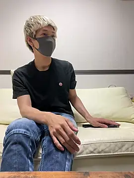 Snapshot of Yumemiru-k chatting on 06.30.26 Yumemiru-k online show from 06.30.26