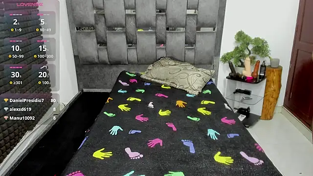 valeriavelasquez online show from 03.08.26