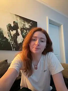 Snapshot of HoneyBunny18 chatting on 02.22.26 HoneyBunny18 online show from 02.22.26