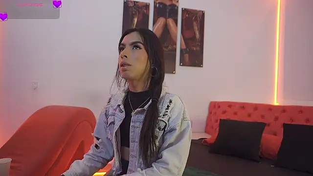 Fernanda thail  online show from 03.19.26