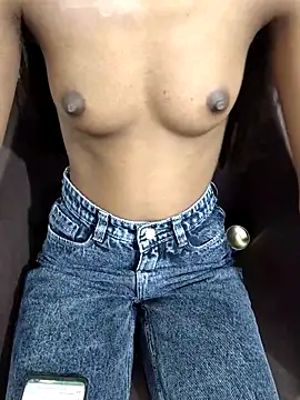 Snapshot of iam-anshika chatting on 04.06.26 iam-anshika online show from 04.06.26