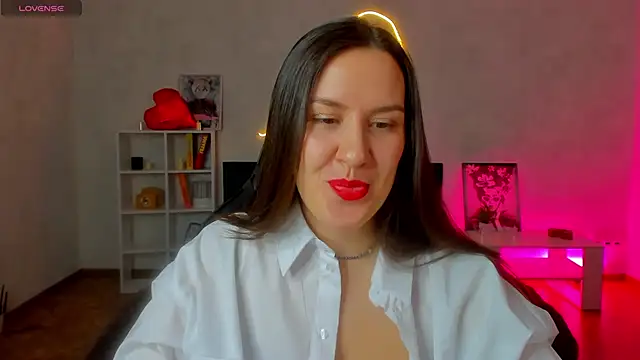 Snapshot of asti_bubbles chatting on 02.24.26 asti bubbles online show from 02.24.26