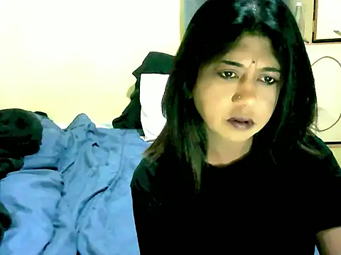 Snapshot of IndianPleasures21 chatting on 05.01.26 IndianPleasures21 online show from 05.01.26