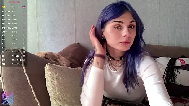 Snapshot of Emmibrilson chatting on 06.06.26 Emmibrilson online show from 06.06.26