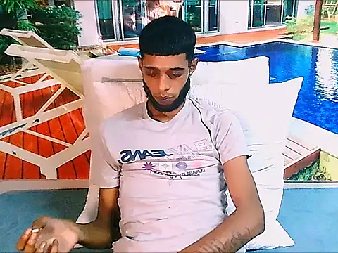 Snapshot of CharmingIndian1 chatting on 04.21.26 CharmingIndian1 online show from 04.21.26