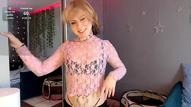 Snapshot of ZyrelihVayne chatting on 03.02.26 ZyrelihVayne online show from 03.02.26