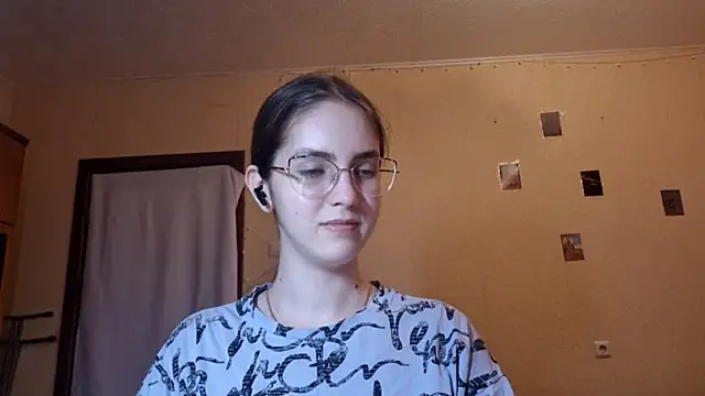Katelemon online show from 06.17.26