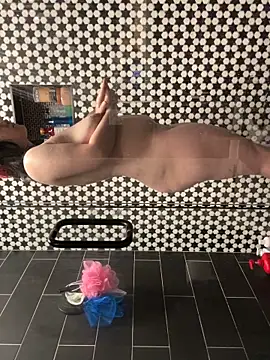 vampboytoy online show from 04.15.26