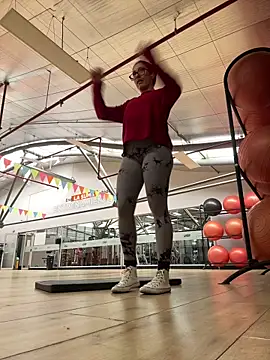 susi chimm online show from 04.13.26