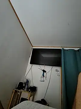 Snapshot of Edu235 chatting on 03.17.26 Edu235 online show from 03.17.26