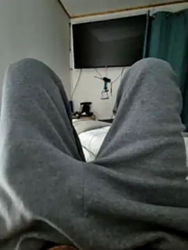 Snapshot of Edu235 chatting on 04.12.26 Edu235 online show from 04.12.26