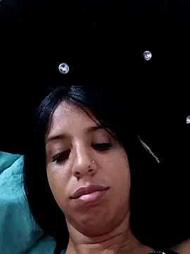 skinnyprety18 online show from 03.03.26