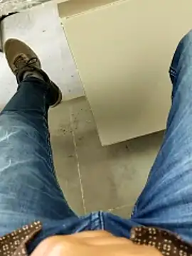 Snapshot of blackbeauty321 chatting on 02.21.26 blackbeauty321 online show from 02.21.26