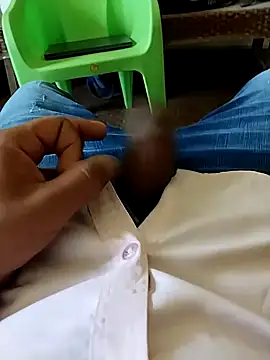 Snapshot of blackbeauty321 chatting on 02.27.26 blackbeauty321 online show from 02.27.26