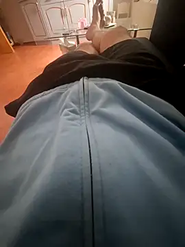 paulucio8 online show from 02.22.26