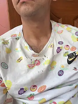 Snapshot of online4u08 chatting on 02.27.26 online4u08 online show from 02.27.26