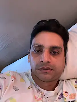 online4u08 online show from 03.18.26