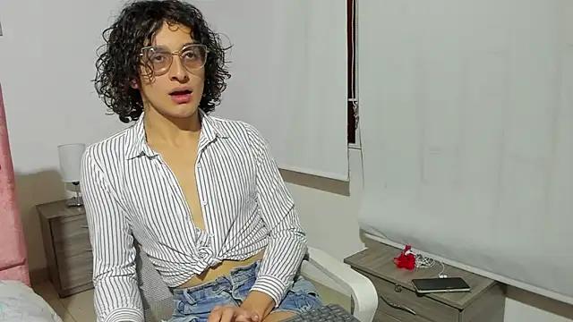 Snapshot of Maverick_angel chatting on 03.02.26 Maverick angel online show from 03.02.26