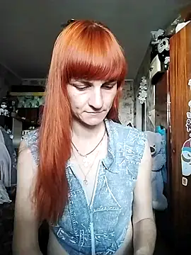 Snapshot of YaroslavaLester chatting on 07.14.26 YaroslavaLester online show from 07.14.26