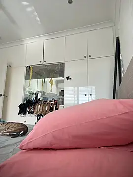 touchmybodybaby online show from 02.24.26