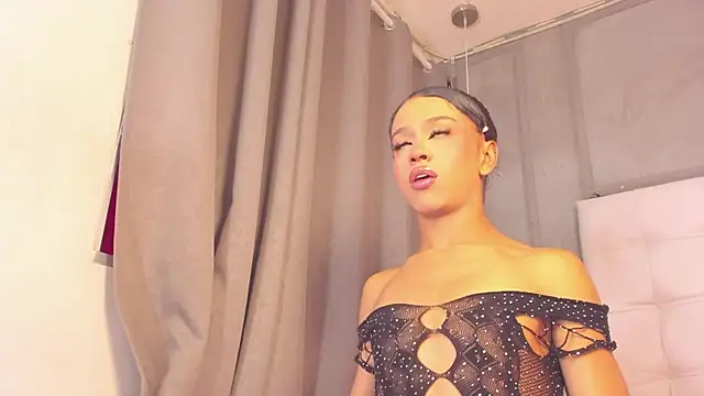 Snapshot of im_aliisson chatting on 03.02.26 im aliisson online show from 03.02.26