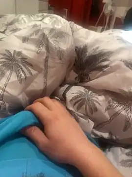 crustyyy1 online show from 03.09.26