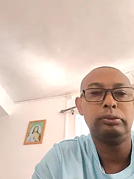 Snapshot of emperator13 chatting on 05.14.26 emperator13 online show from 05.14.26