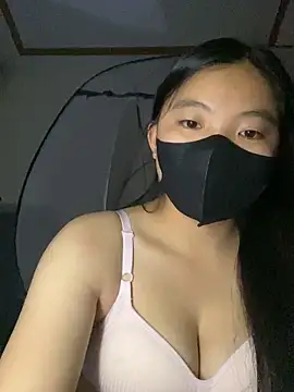 Snapshot of Olive-su chatting on 02.27.26 Olive-su online show from 02.27.26