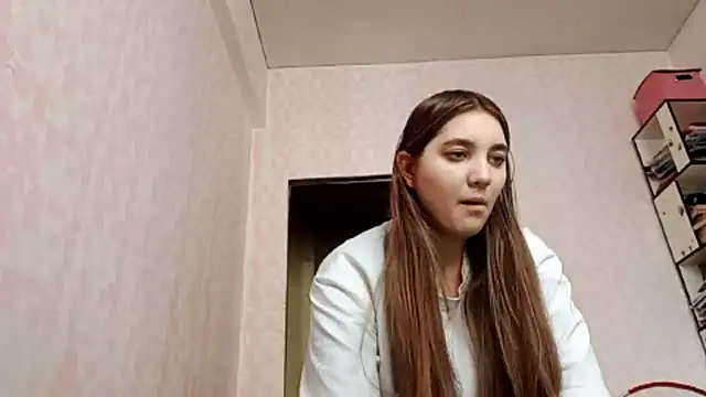 Snapshot of JanineThielman chatting on 03.07.26 JanineThielman online show from 03.07.26