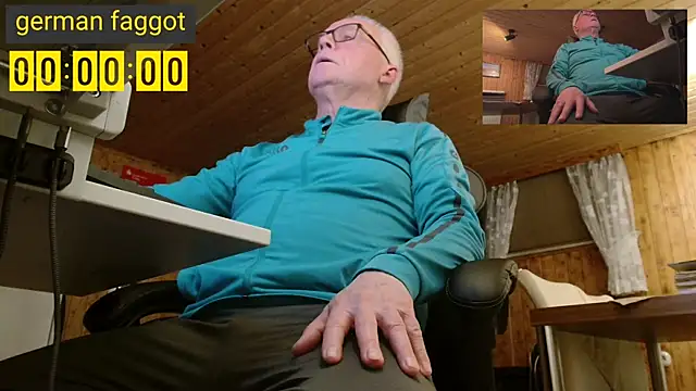 Snapshot of otto0775 chatting on 02.23.26 otto0775 online show from 02.23.26