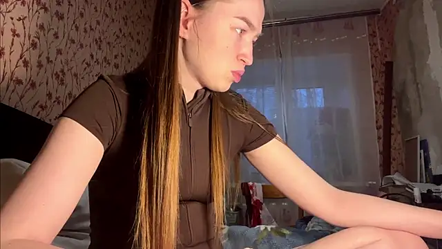 Hanna  Montanna online show from 04.02.26