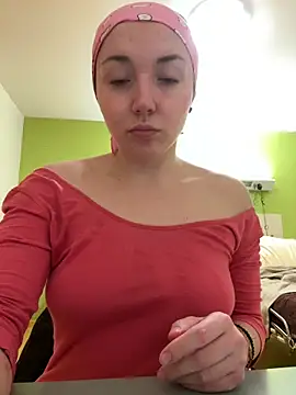 Snapshot of FreyaSlay299 chatting on 02.24.26 FreyaSlay299 online show from 02.24.26