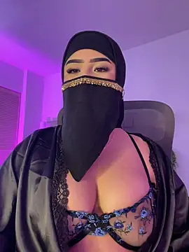 Snapshot of Yasmin_cute chatting on 07.06.26 Yasmin cute online show from 07.06.26