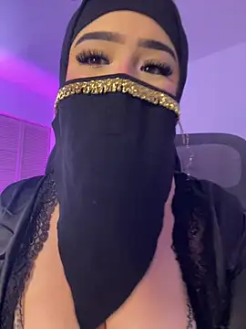 Snapshot of Yasmin_cute chatting on 07.12.26 Yasmin cute online show from 07.12.26