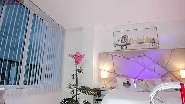 Snapshot of michelle_Delacour chatting on 03.02.26 michelle Delacour online show from 03.02.26