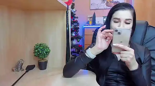 KristiTopxx online show from 12.19.24