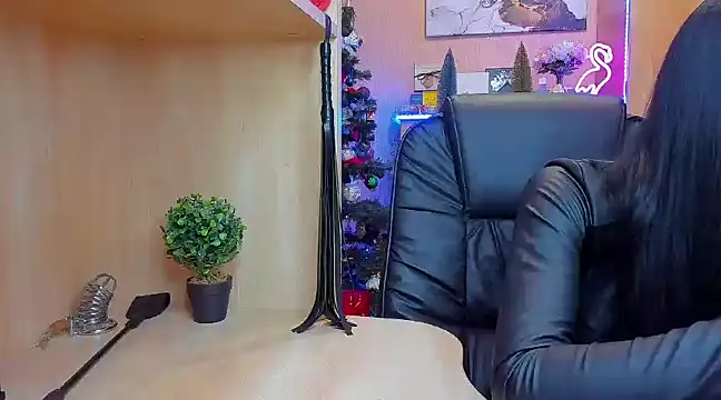 KristiTopxx online show from 12.28.24