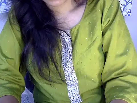 Neha Sharma2 online show from 07.28.26