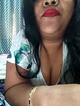 Moonae online show from 03.08.26