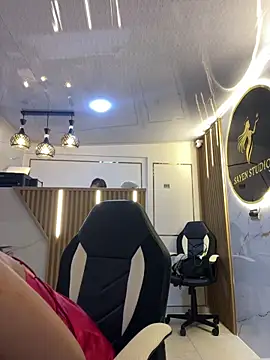 samira-grey online show from 03.04.26