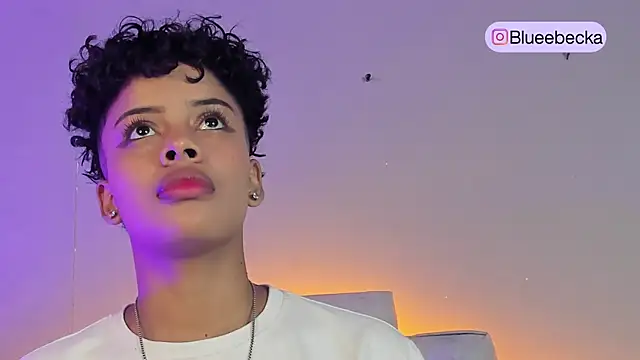 Snapshot of BeckaBlue chatting on 07.18.26 BeckaBlue online show from 07.18.26