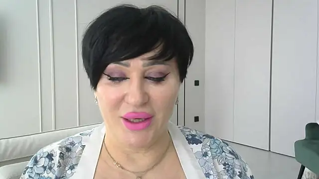 Kleotempt online show from 04.17.26