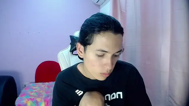 Larry craft online show from 03.15.26