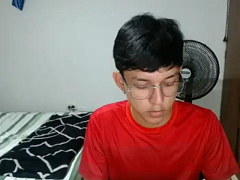 cute jisus online show from 03.03.26