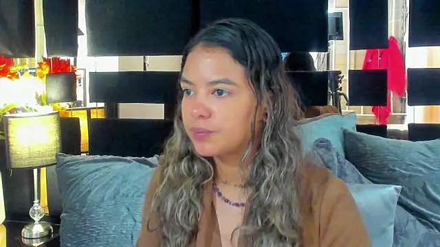 Snapshot of dulce_lyraa1 chatting on 02.25.26 dulce lyraa1 online show from 02.25.26